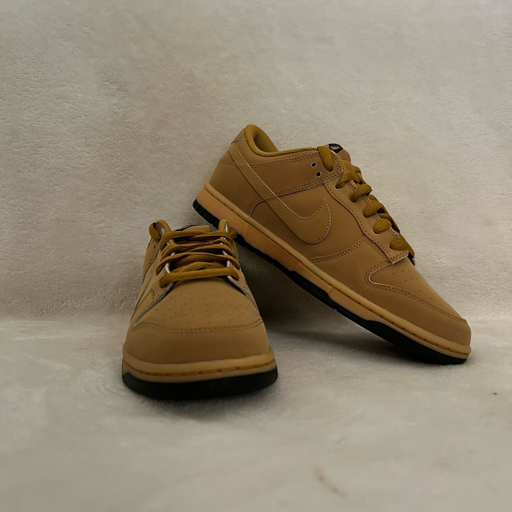 Nike Dunk Low “Wheat Gum”